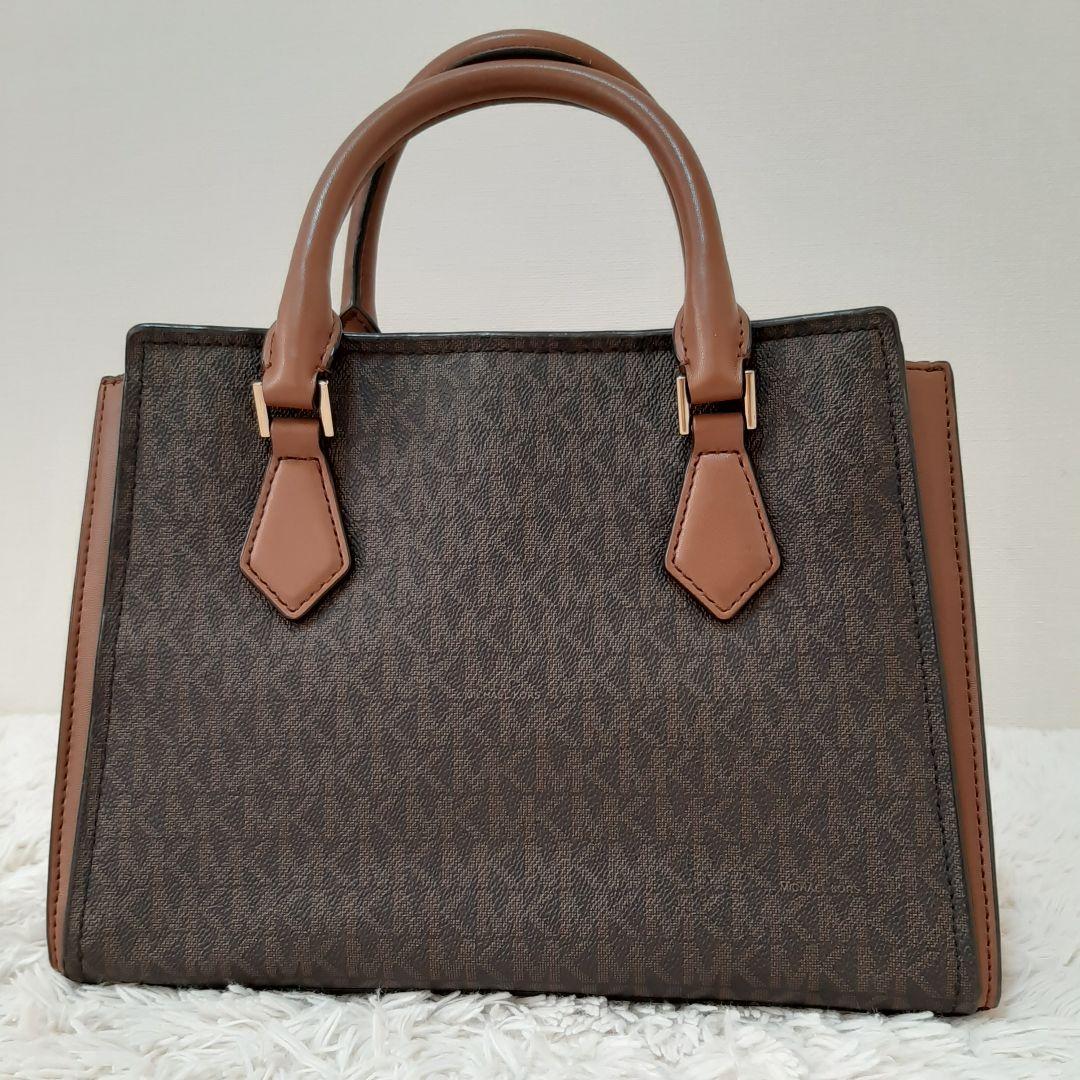 MICHAEL KORS　マイケルコース　ハンドバッグ　チャーム付き　ブラウン