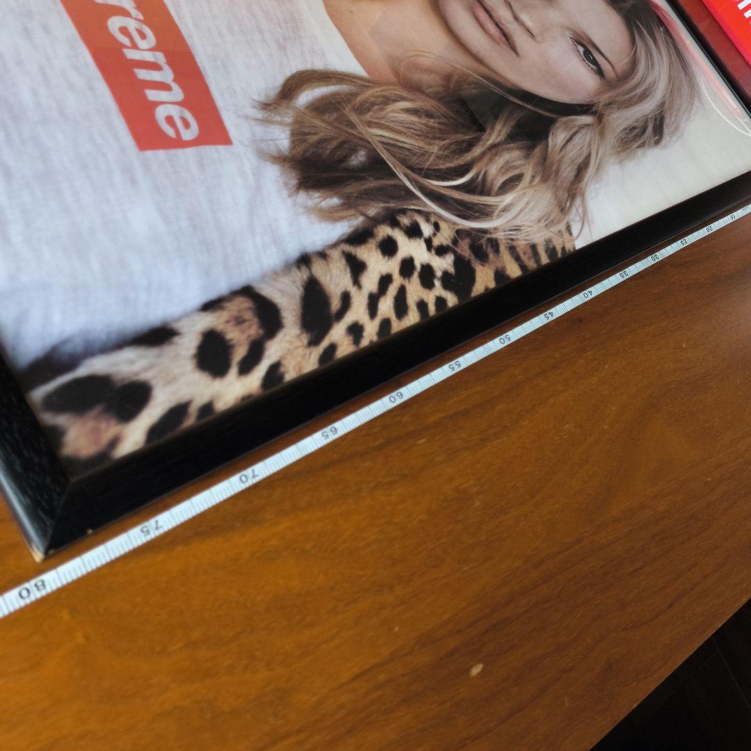 Supreme ケイト・モス ポスター フレーム付き