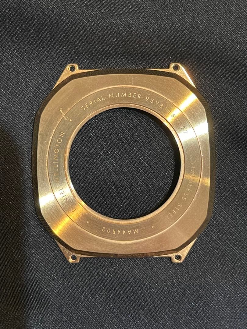 DANIEL WELLINGTON ダニエルウェリントン Apple Watch