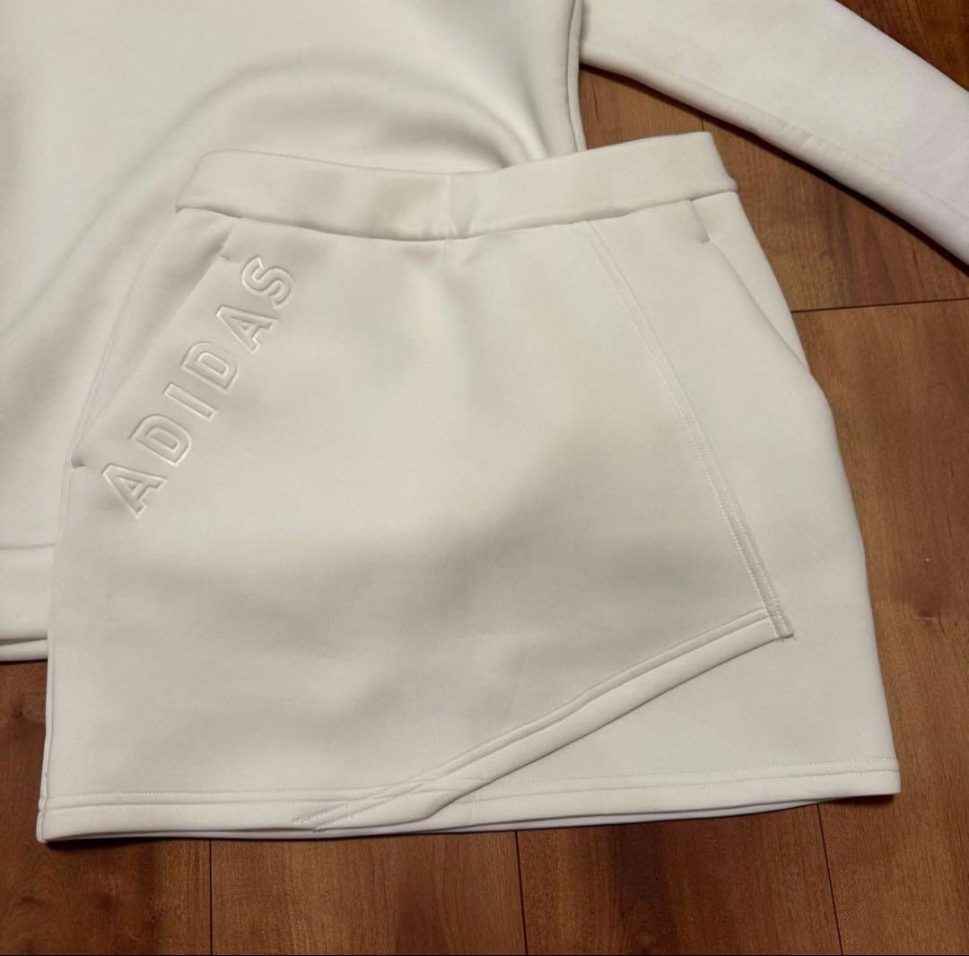 ダンボールニット　セットアップ　ホワイト　アディダス　　フード付き　長袖　秋冬