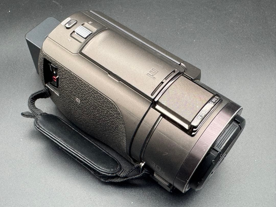 SONY デジタル4K ビデオカメラ レコーダー　FDR-AX45 本体