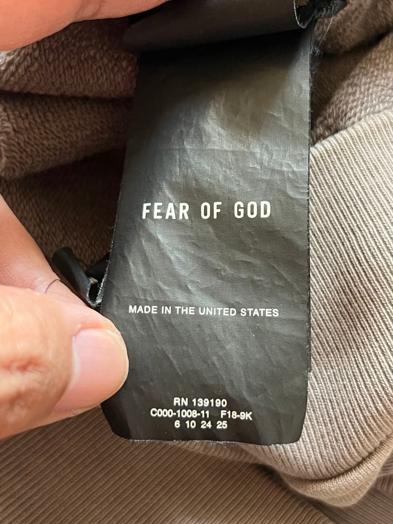 金額交渉OK FEAR OF GOD SIXCOLLECTION フーディ