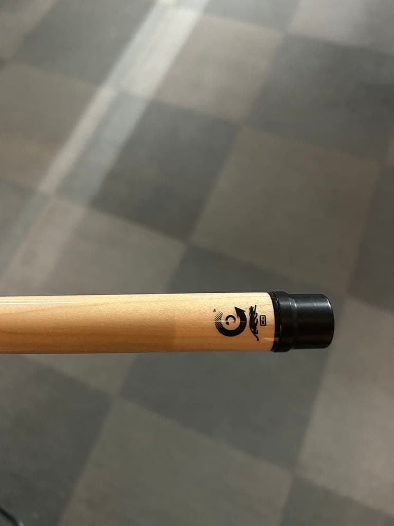 ビリヤード　シャフト　プレデター　C8