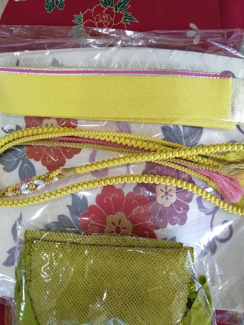 振袖フルセット、鈴乃屋振袖、成人式、重ね衿、帯揚げ帯締め、唐織袋帯、ガード加工