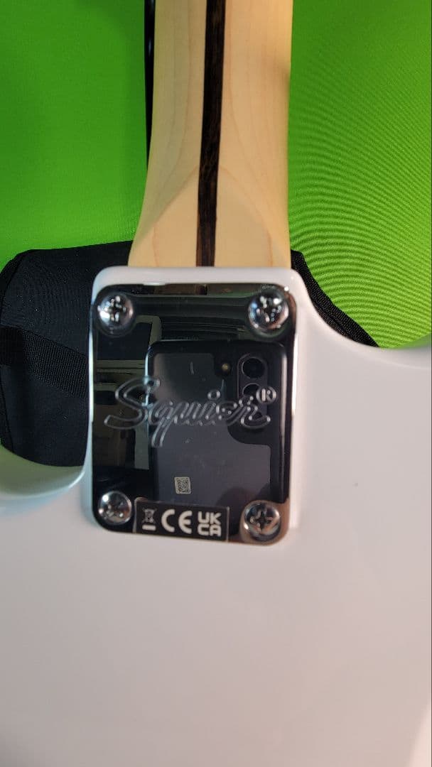 Squier by Fender stratocaster White 美品