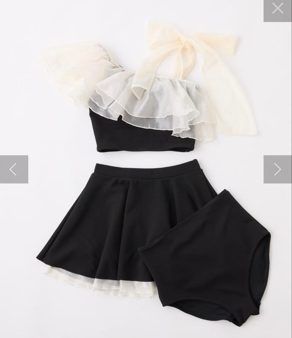 NICE CLAUP ナイスクラップ　フリル付き水着セット ブラック/ホワイト