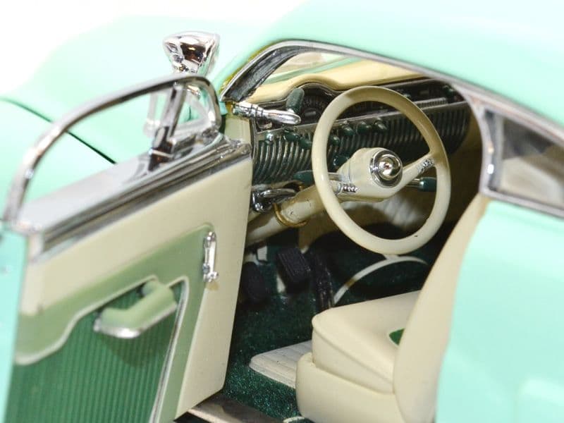 ミニカー HIROHATA MERC