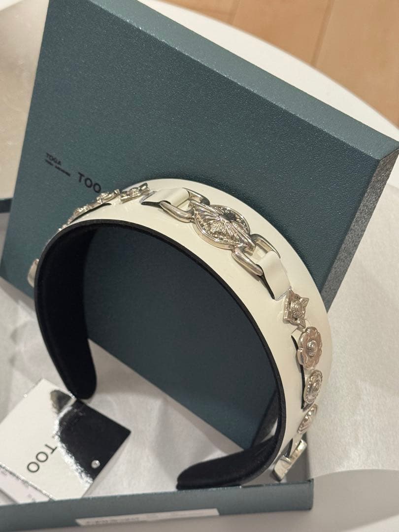 ヘアアクセサリー Toga leather hair band2 White