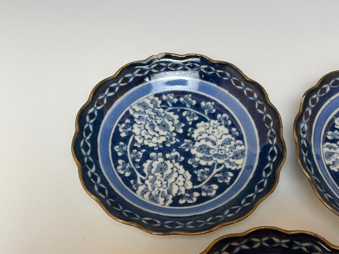 【和食器】古伊万里　上手　牡丹唐草白抜き　小皿　五枚