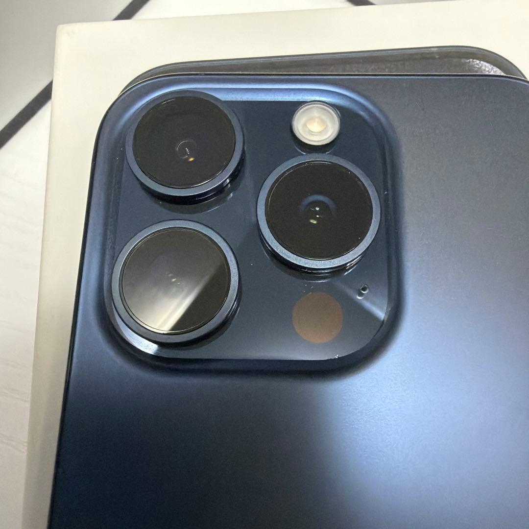 Apple iPhone 15 Pro ブルーチタニウム 本体256GB