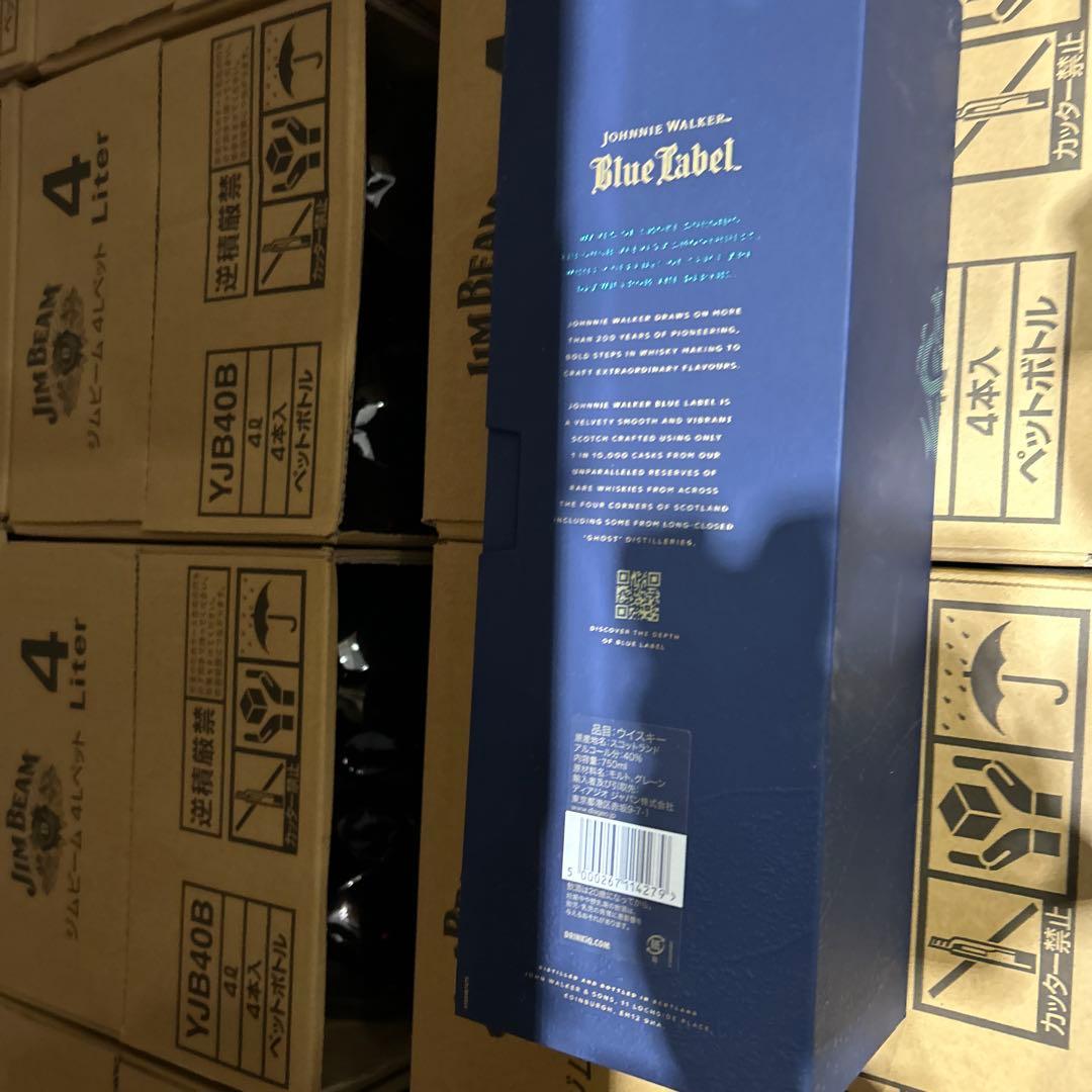 新品　ジョニーウォーカー ブルーラベル ウイスキー ブレンデッド スコッチ 箱付
