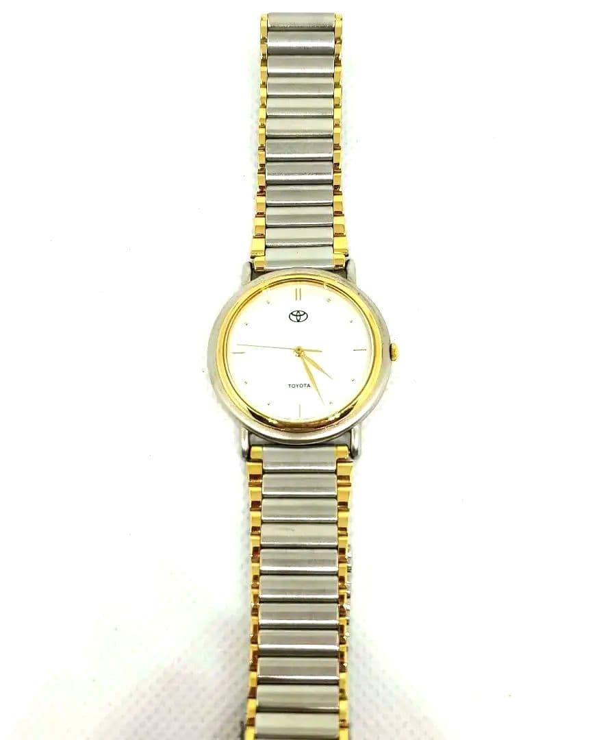 レトロ品　雑貨　TOYOTA記念品腕時計　専用ケース付き