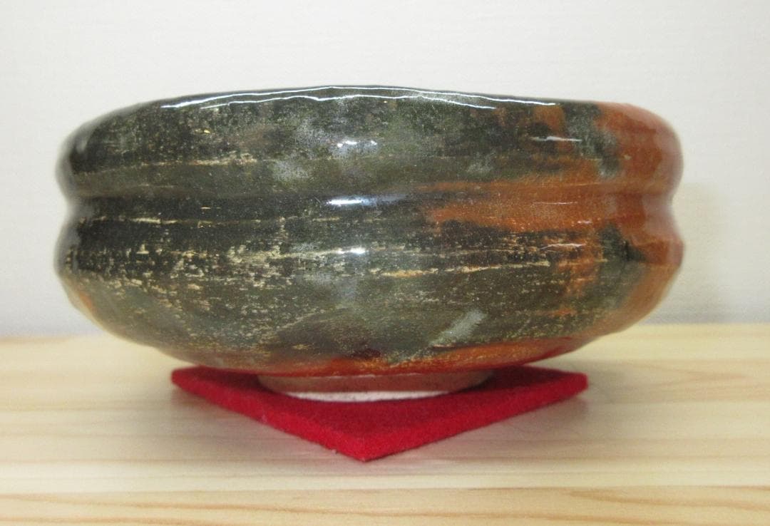 送料込【逢絢亭】茶道具 平茶碗 楽焼 赤楽 小川長楽 共箱入り