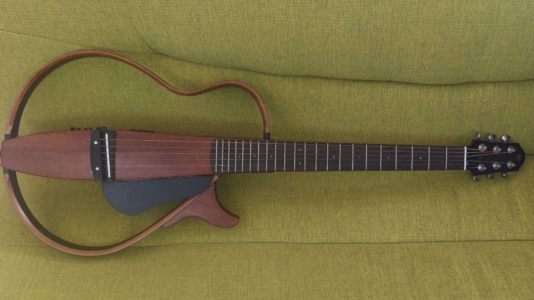 YAMAHA SLG200S NT SRT サイレントギター ソフトケース付属