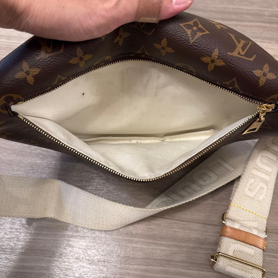 ルイヴィトン　ハイライズ（ショルダーバッグ）