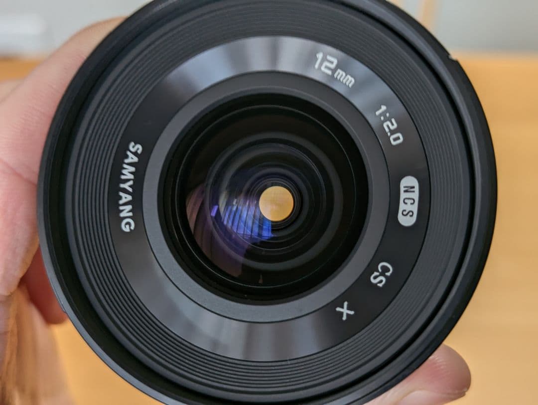 SAMYANG 12mm f2 Xマウント