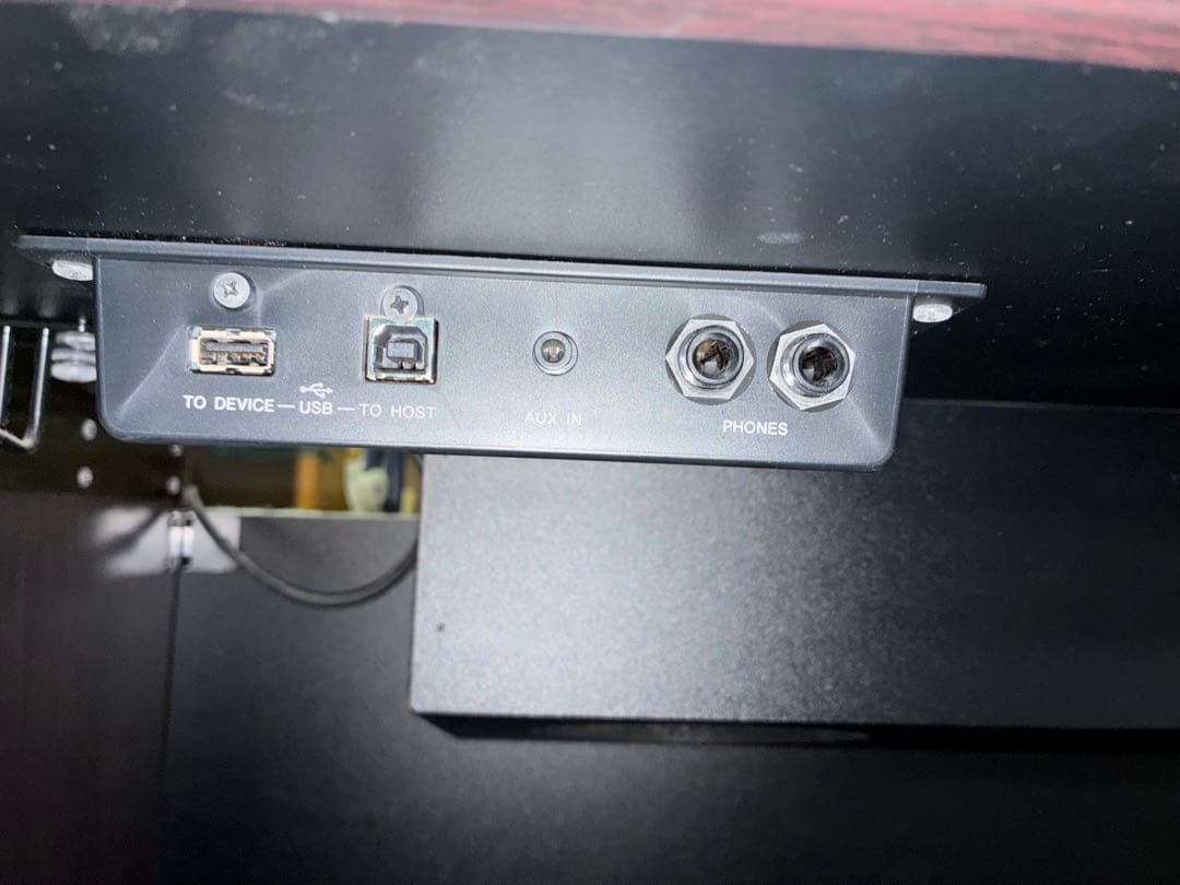 Yamaha 電子ピアノ クラビノーバ　CLP-575R