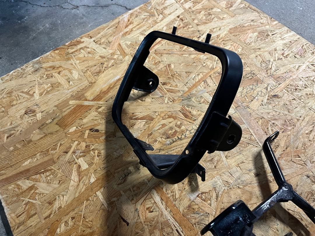 ZRX1200R ライトステー　ヘッドライトリム　送料込み