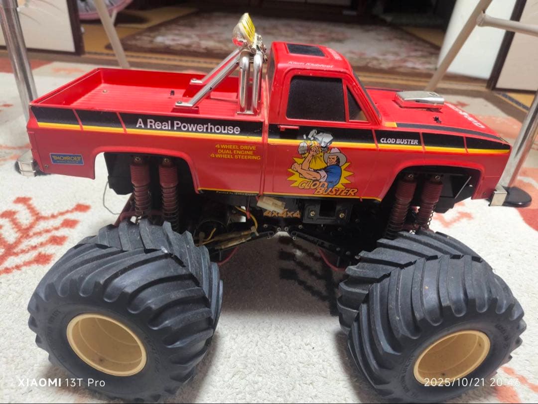 CLOD BUSTER ラジコンカー
