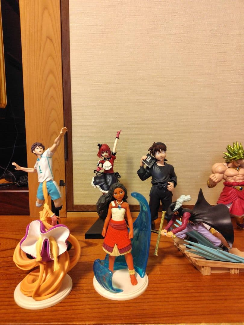 ワンピースなどフィギュアコレクション