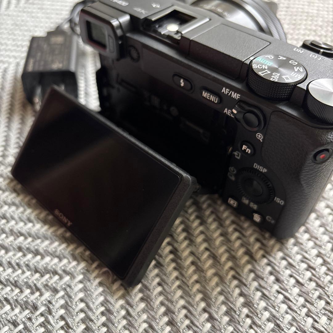 【最終値下】SONY α6400 E-mount ミラーレスカメラ レンズ付き