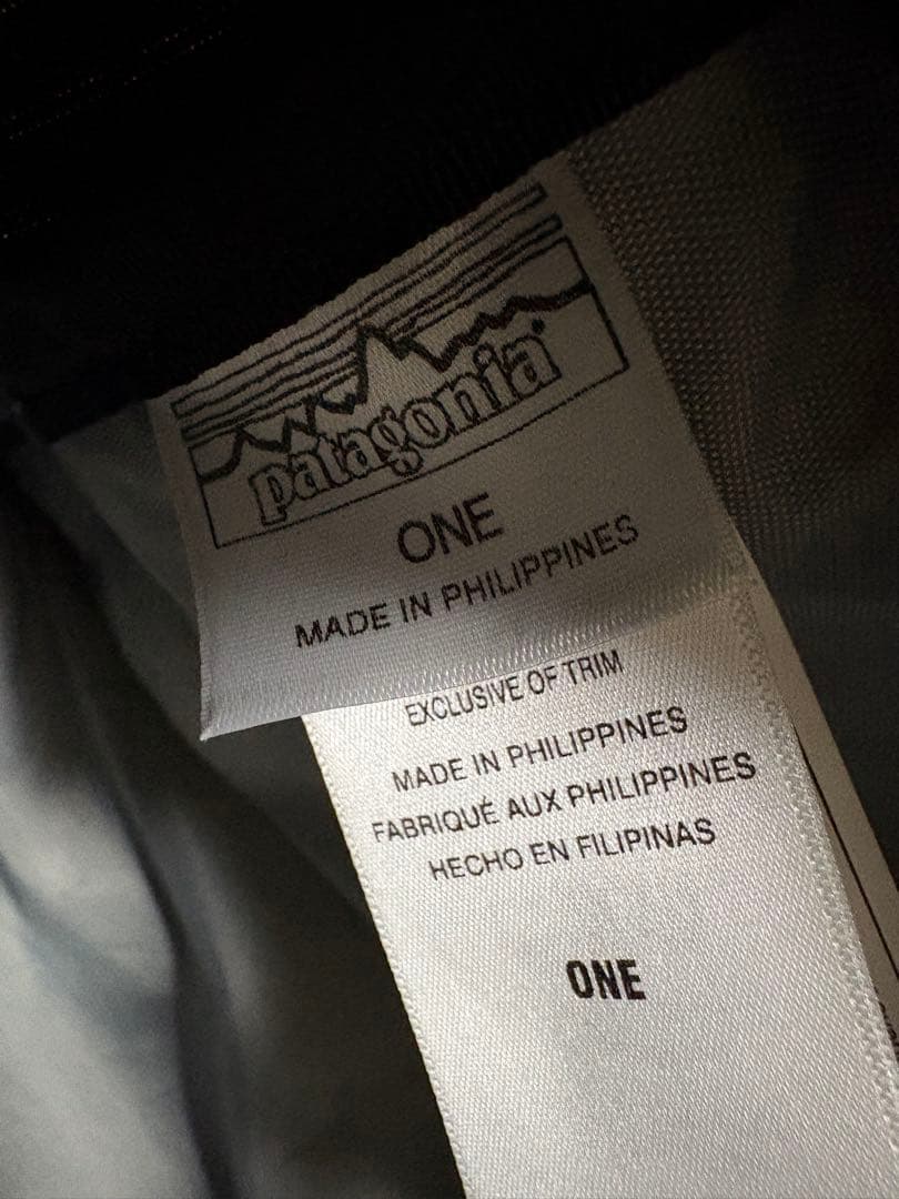 patagonia パタゴニア　ブラックホールホイールダッフル　100L