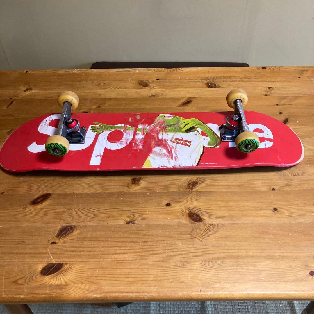 supreme skateboard カーミット