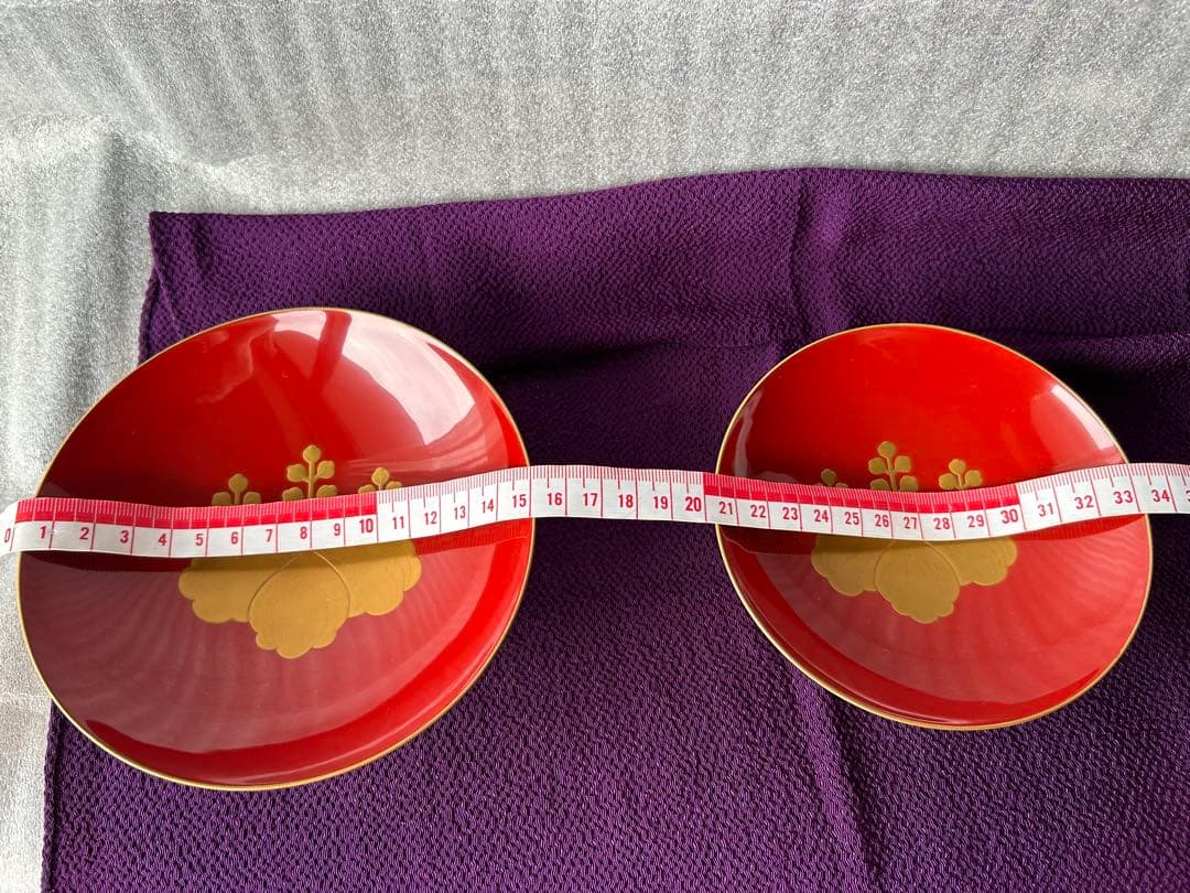 五.七桐紋蒔絵杯　朱盃漆器金蒔絵　宮内省御用品金銀木盃賞牌