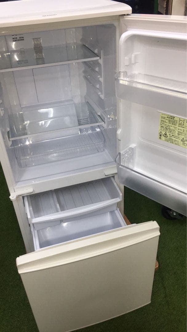 SHARP SJ-D14B-W 137L 2016年製　2ドア冷蔵庫
