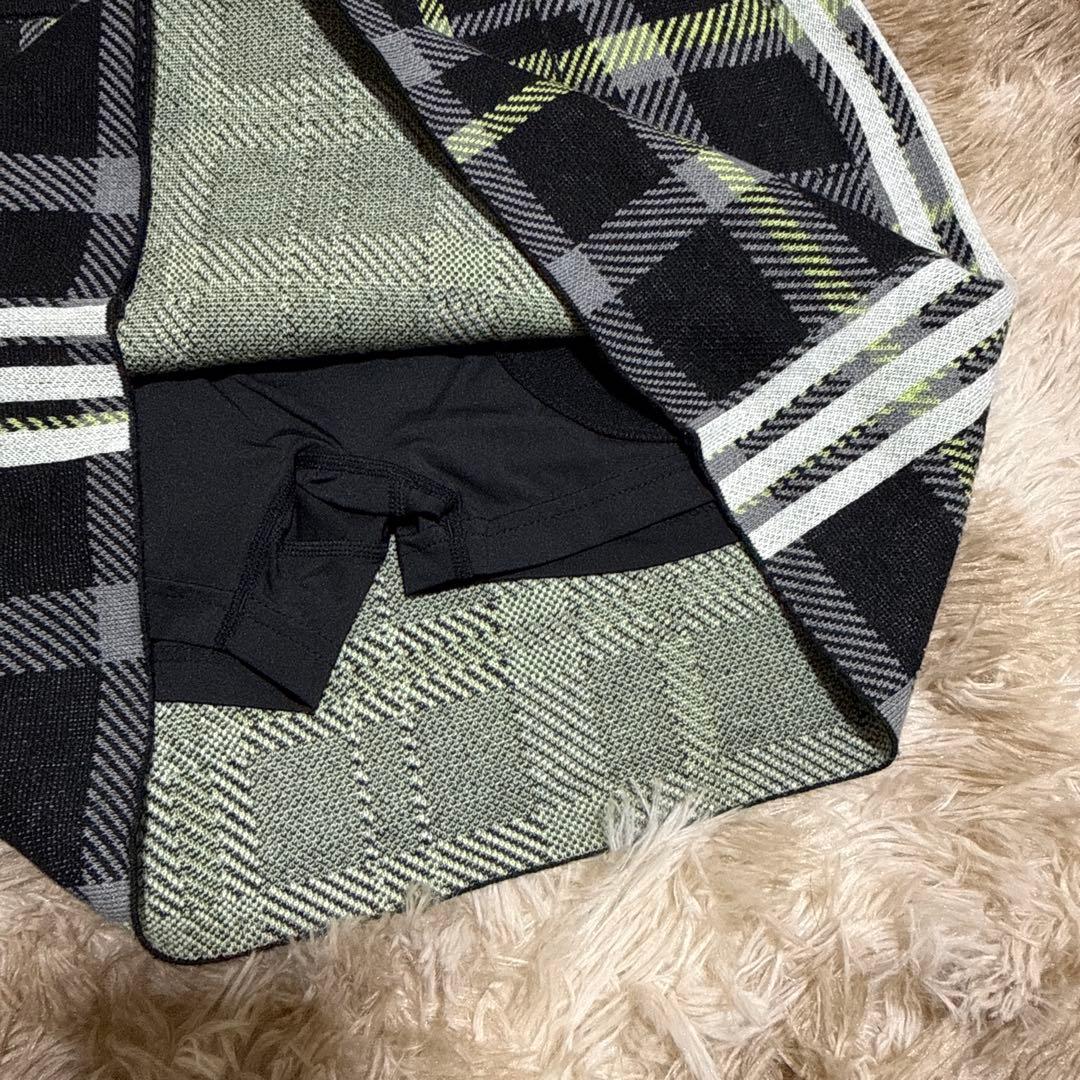 新品未使用adidas チェック柄 セーター・スカートセットアップ
