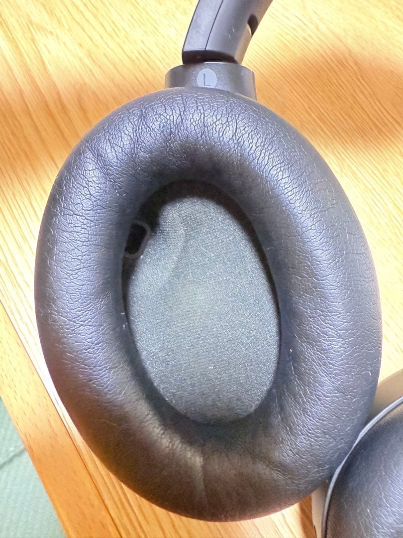 Sony WH-1000XM4 ブラック ワイヤレスヘッドホン 【本体のみ】