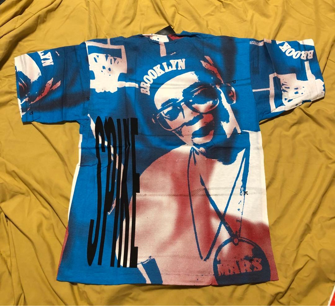 NIKE SPIKELEE Tシャツ