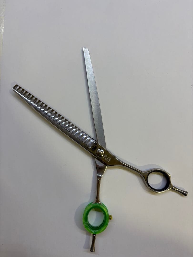 トリミングシザー　ブレンダー