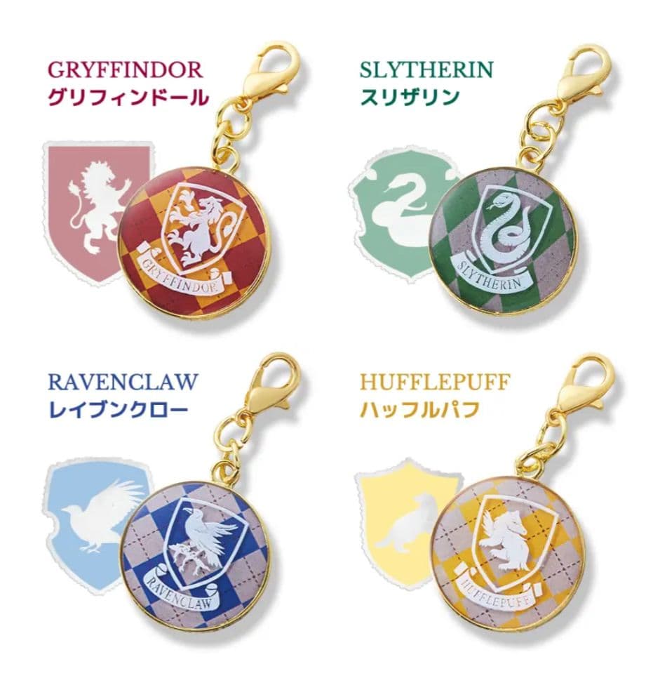 ☆タリーズ　ハリーポッターコラボ　ベアと特典チャーム全4種セット