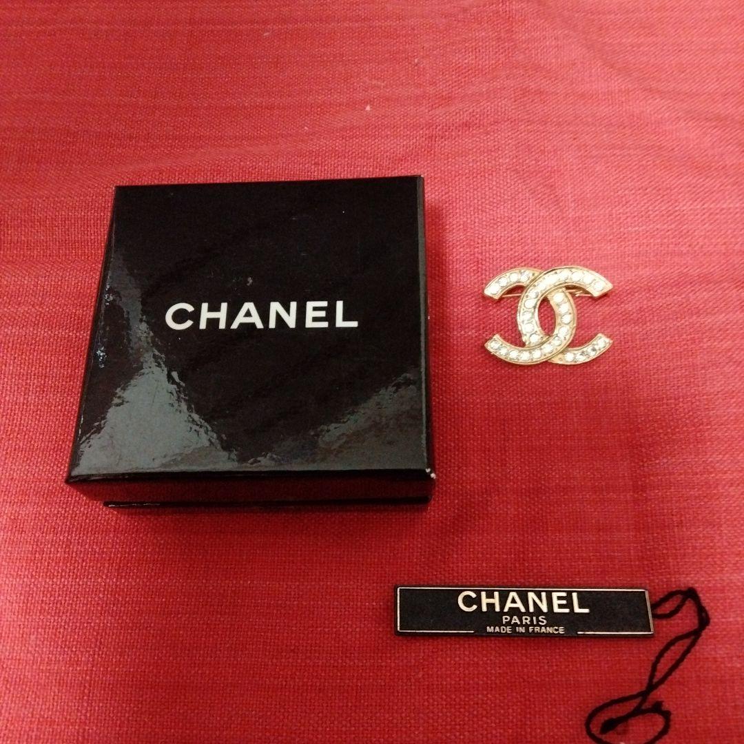 ヴィンテージココマークターンロックブローチ