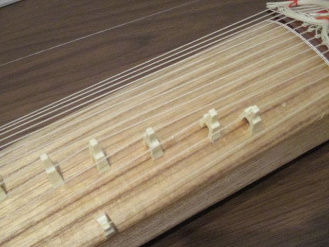 美品　 希少　逸品　ミニ琴　お琴　琴　13弦　和楽器 　弦楽器　箏　短琴　琴柱