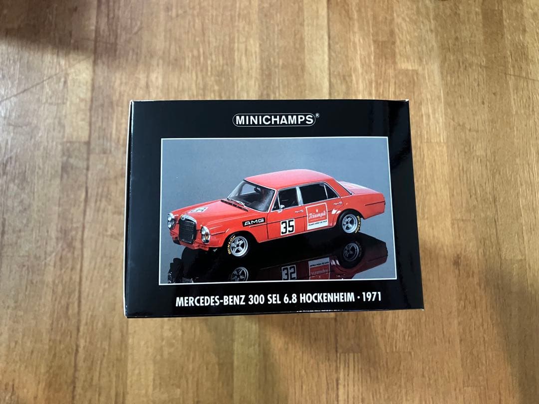 未開封 1/18 MERCEDES-BENZ 300 SEL 6.8 1971