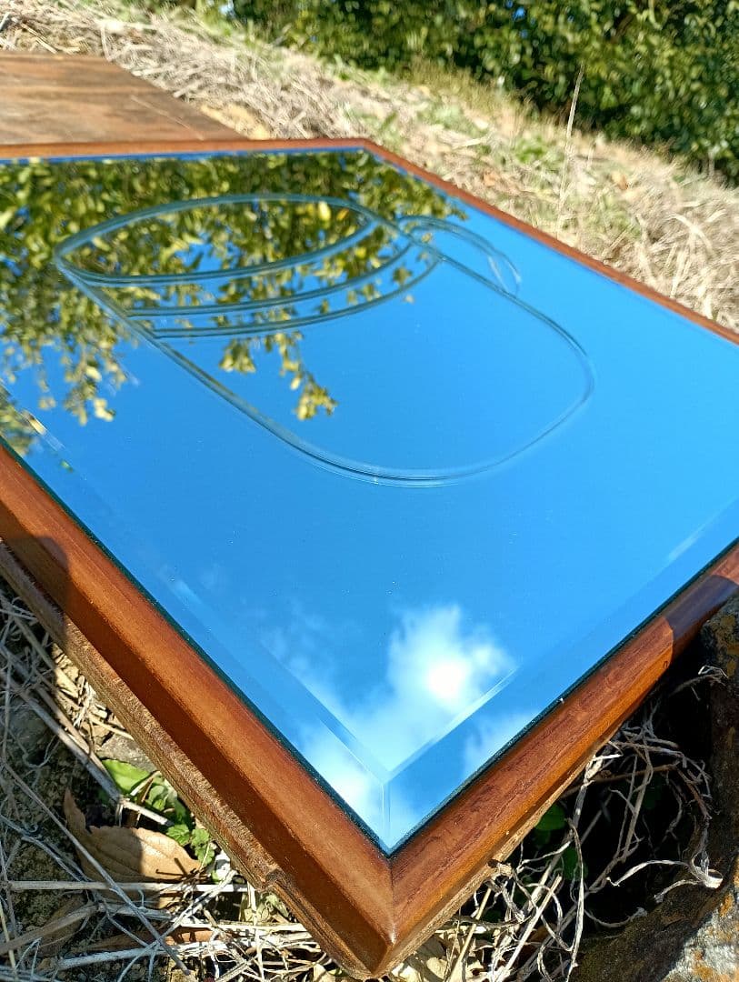 北欧　デザイナーズ　ウォールミラー　カットガラス　コーヒーカップ　モダン　チーク