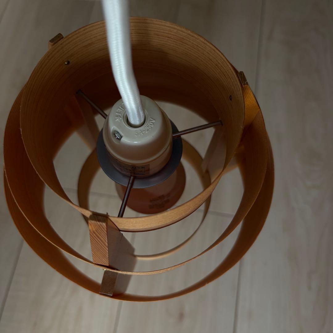 ヤマギワ　ヤコブソンランプ　ペンダントライト　人感センサー電球　コードリール付き