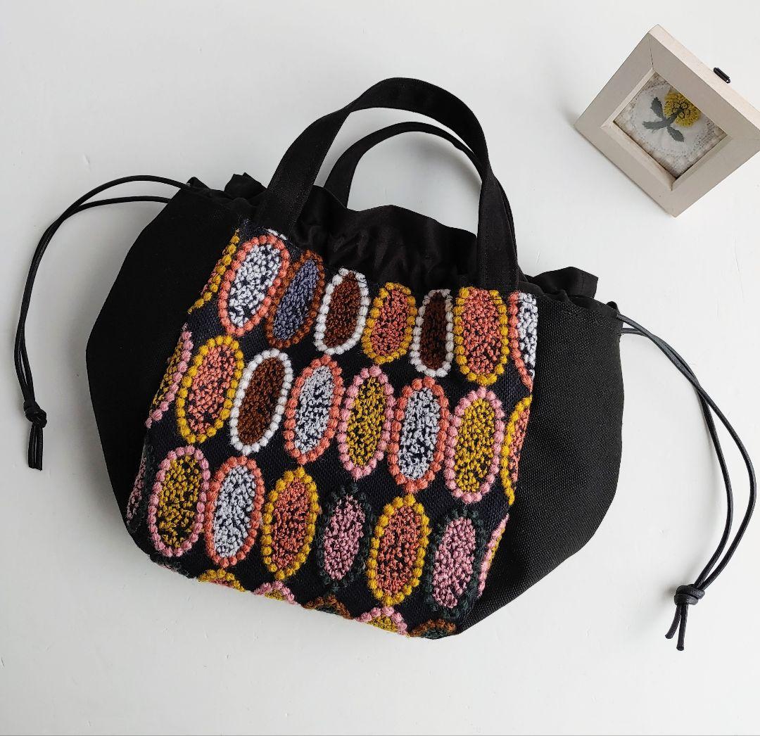 1点のみミナペルホネン 激レアtarte 小ぶり巾着バッグ ショルダーにも