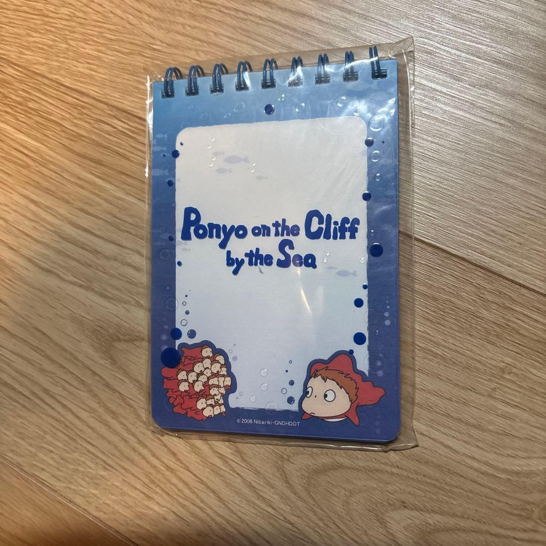 ポニョ　メタルチャーム　キーチェーン　手帳　ぶらりんホルダー　クリアファイル