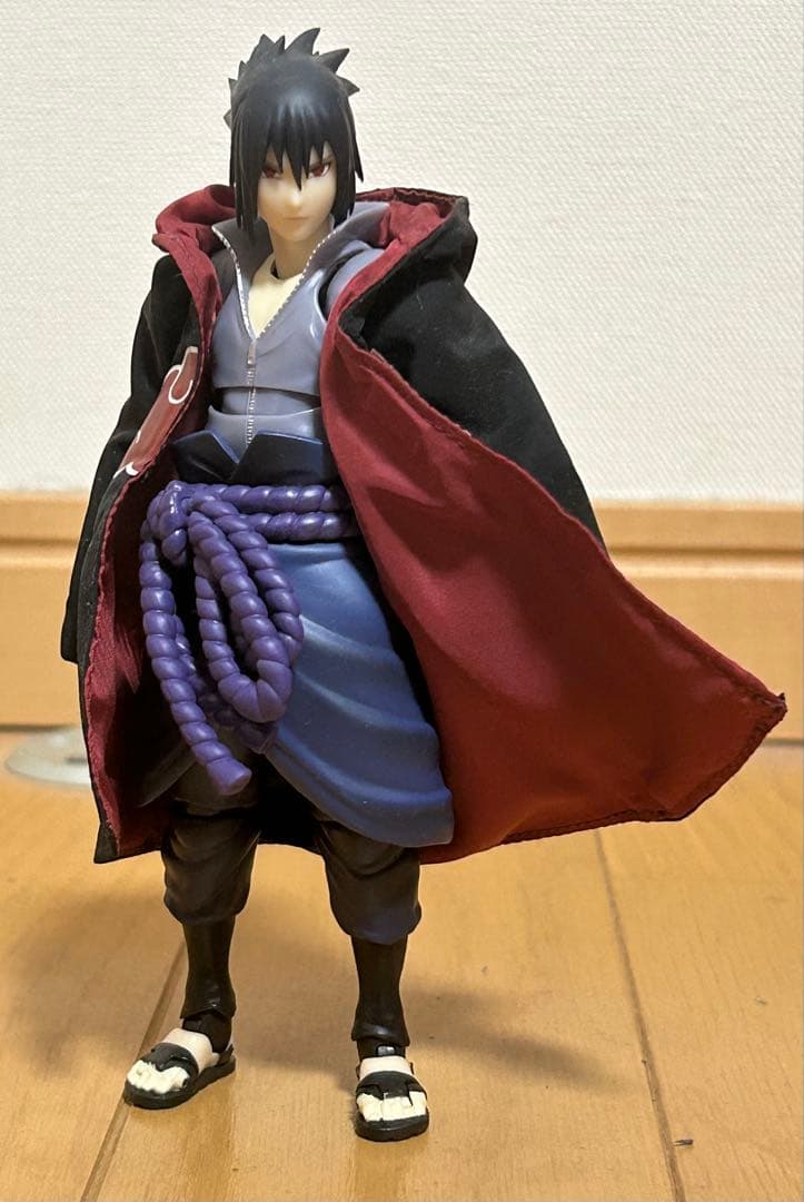 S.H.Figuarts うちはサスケ　全ての憎しみを背負う者　暁のコート付き