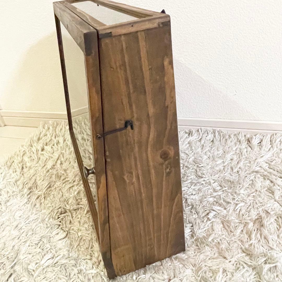 木製 ショーケース　コレクションボックス 飾り棚　アンティーク 透明ガラスラック