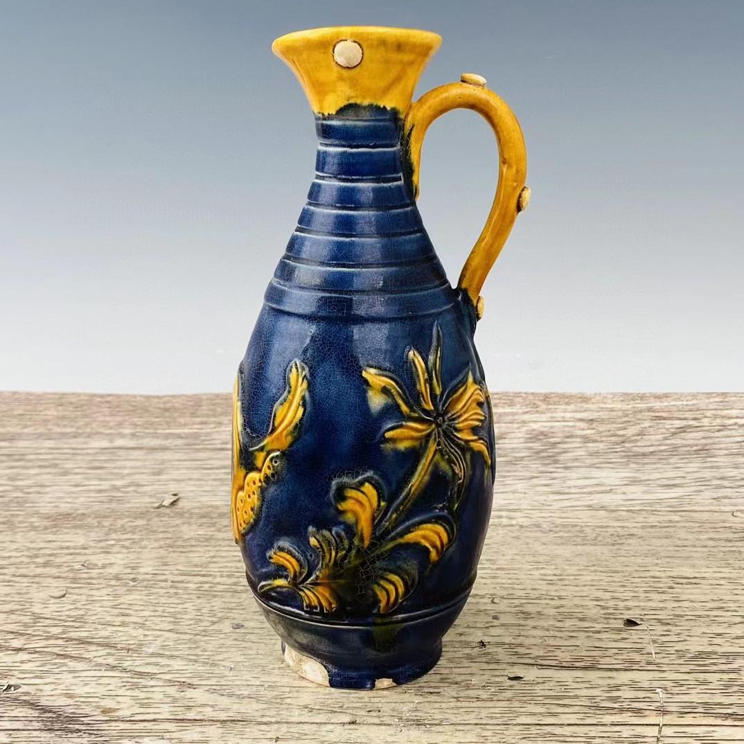 中国古美術・旧蔵の磁器・三彩壺・置物・書道具・茶道具・文房具・賞物