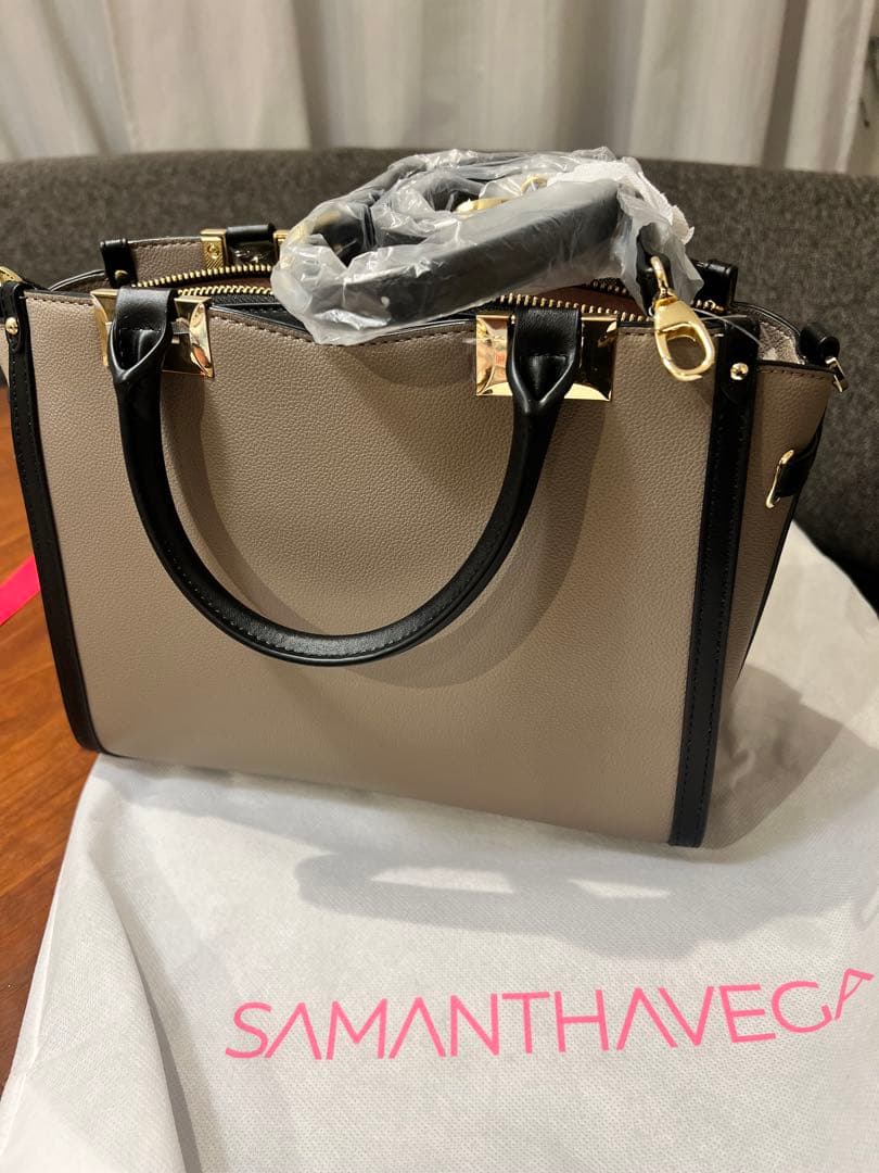 【新品未使用】SAMANTHAVEGA ハンドバッグ　ベージュ・黒