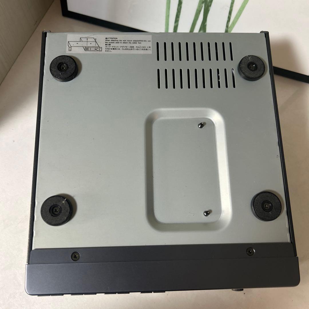 送料無料　￼Roland SC-88Pro 音源モジュール