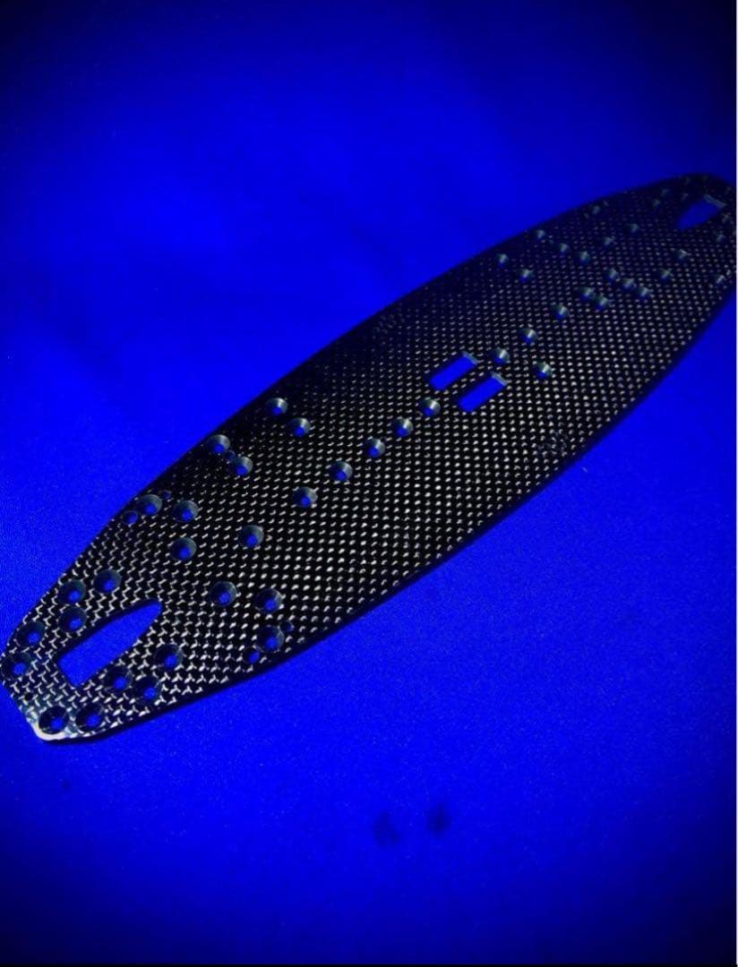 AWESOMATIX オーソマ A800R 用 カーボンシャーシ 平織　艶あり