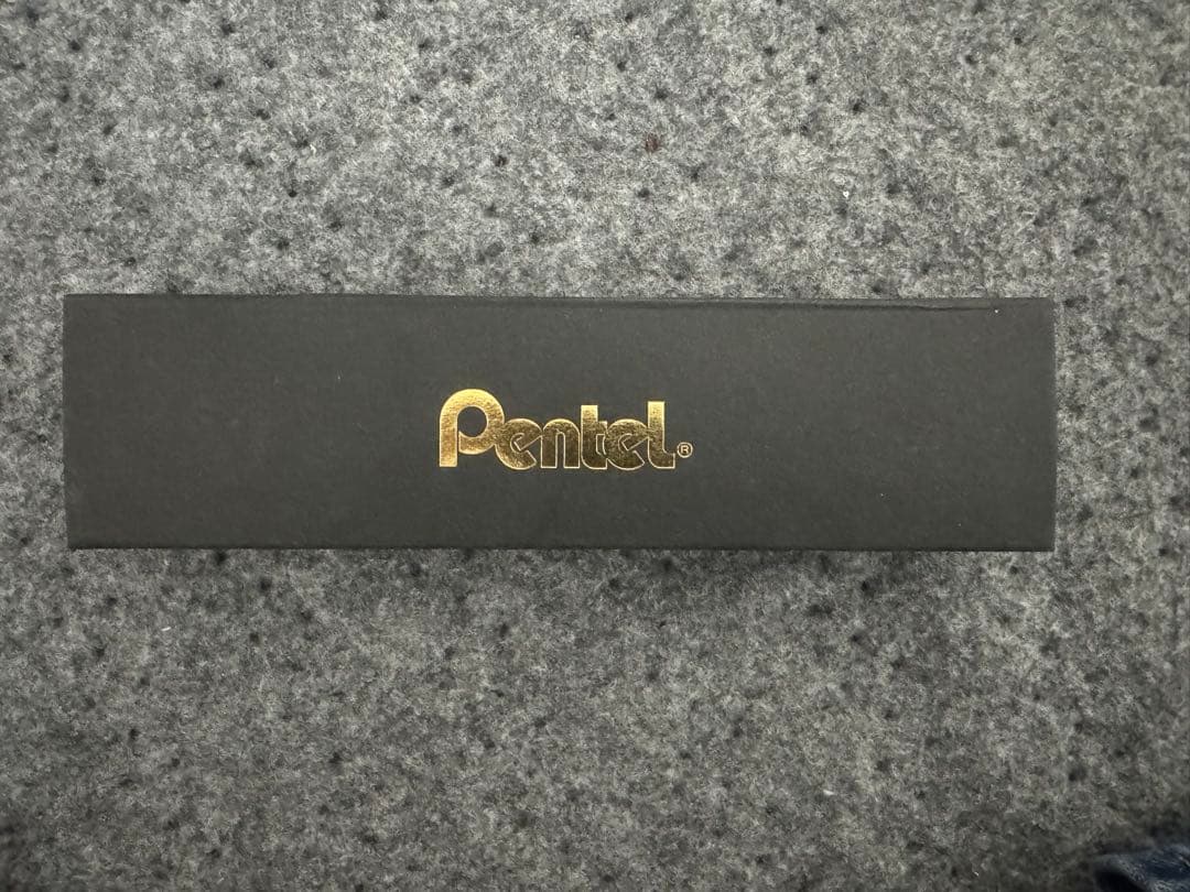 Pentel GRAPH 1000 ぺんてる70周年記念限定モデル