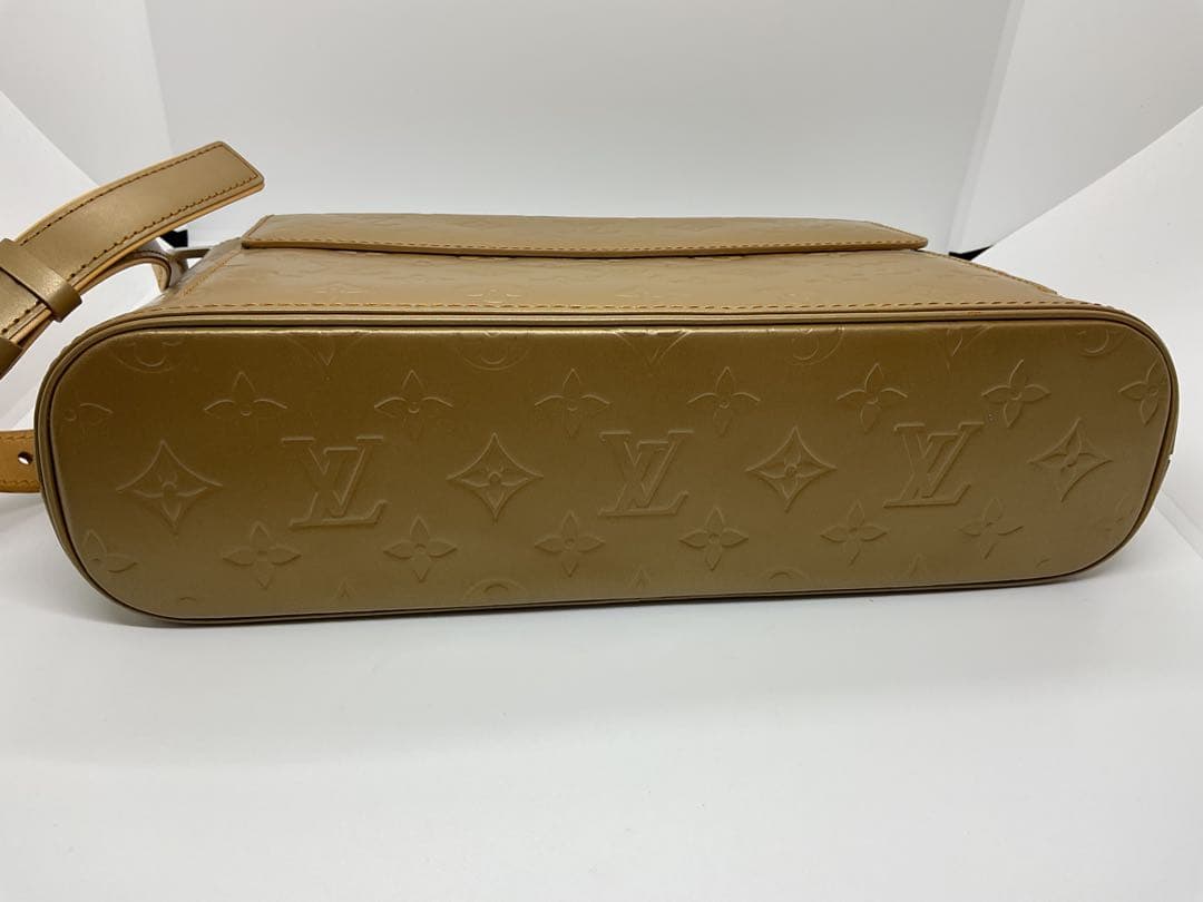 LOUIS VUITTON ルイ・ヴィトン ヴェルニ ショルダーバッグ 美品