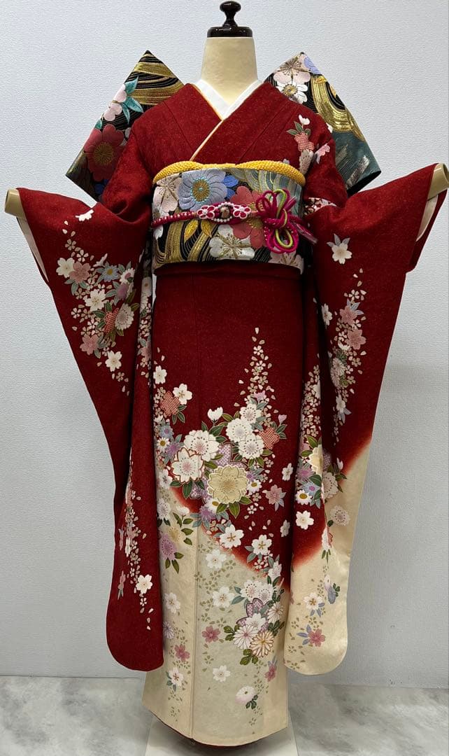 振り袖　フルセット　全通袋帯　別誂長襦袢　成人式　金彩加工　刺繍入り　739